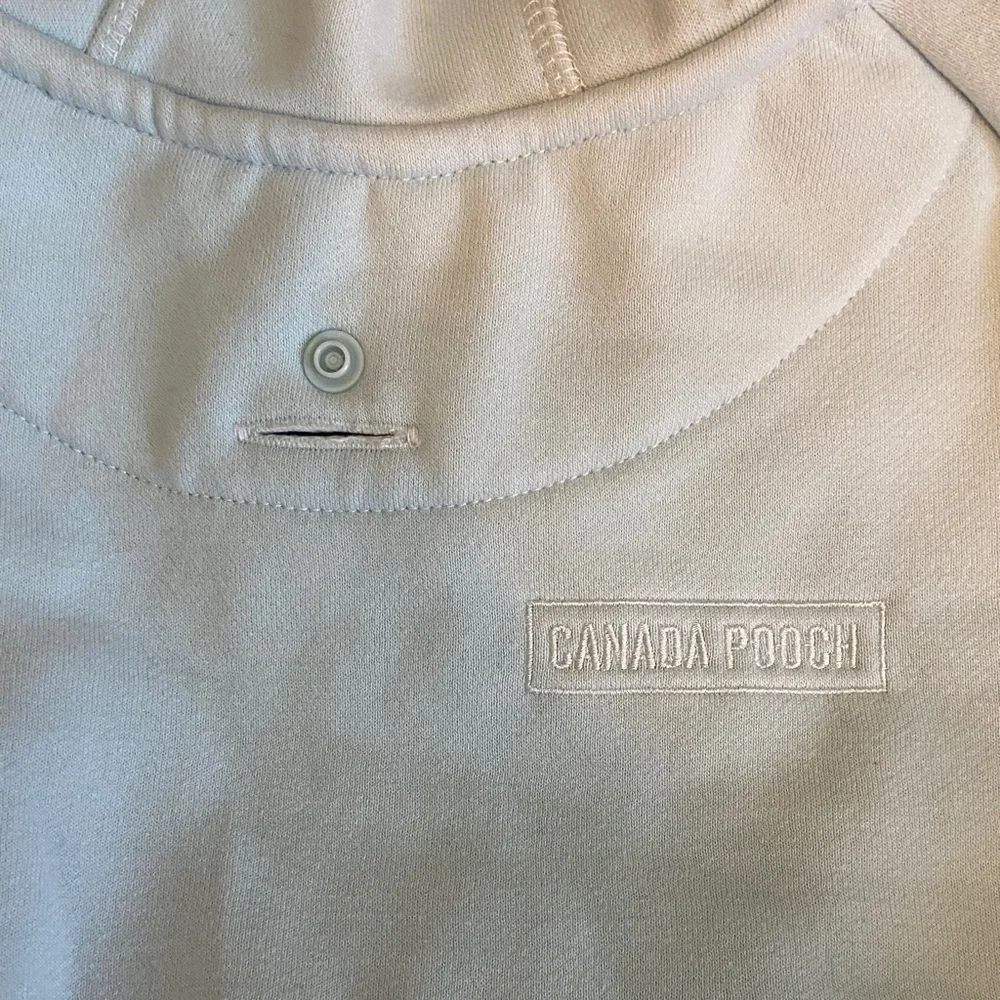 Canada Pooch Size 18 Full Body Hoodie - Picture 6 of 6